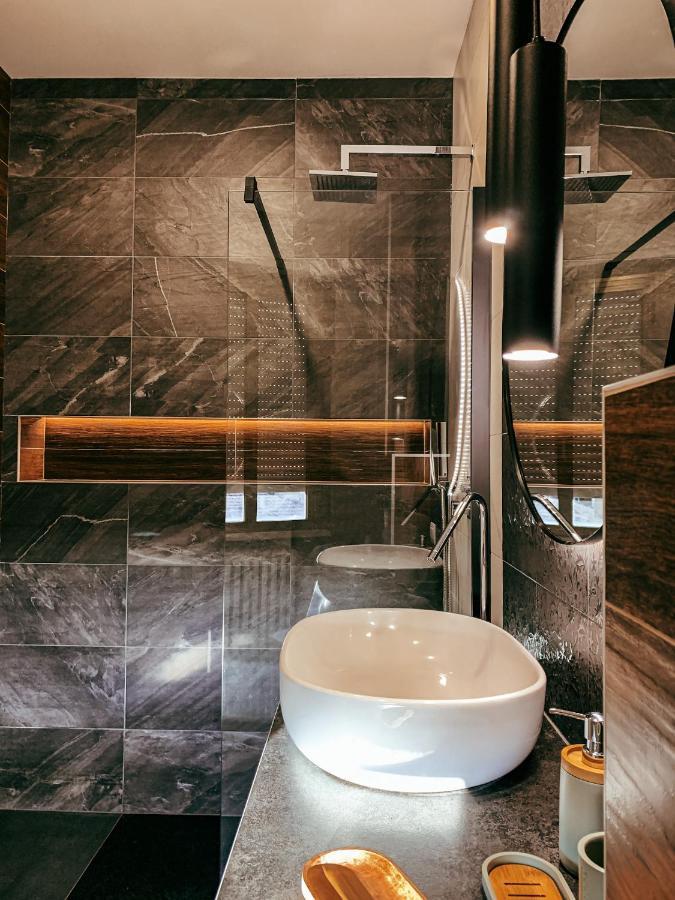 B&B Salus Civico 23 Reggio Emilia Ngoại thất bức ảnh